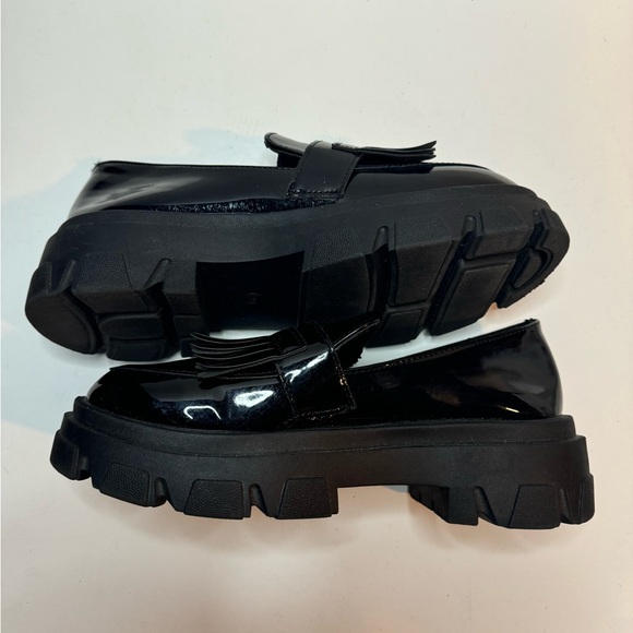 Black Patent Leather Loafers - Picture 5 of 7